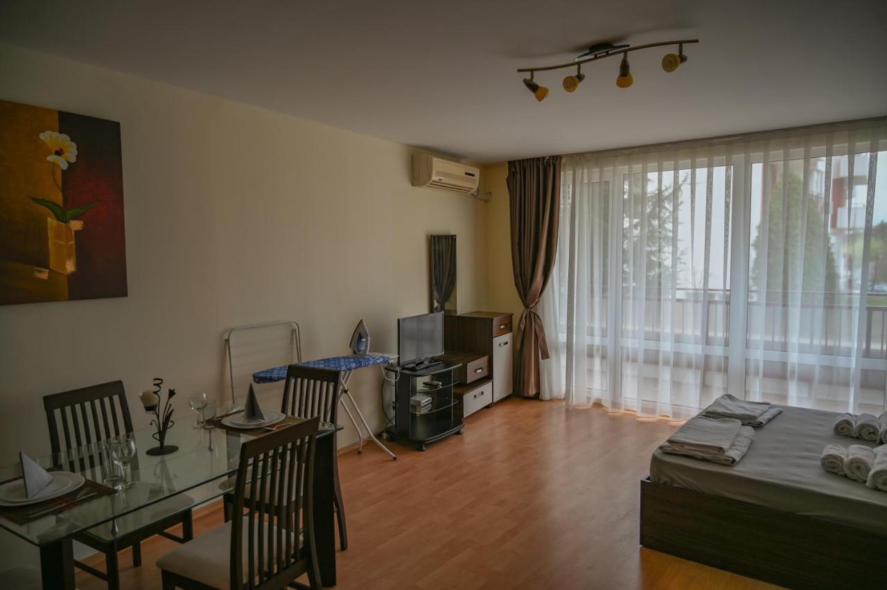 Panorama Fort Beach, Фамилно Студио Deluxe Sveti Vlas Exteriér fotografie